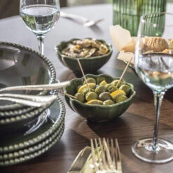 Annika Smoked Oak Slatted 120cm Round Dining Table 26 Annika Smoked Oak Slatted 120cm Round Dining Table -Housing Units Shop 31196a2f73e343cd085f609284cb0983