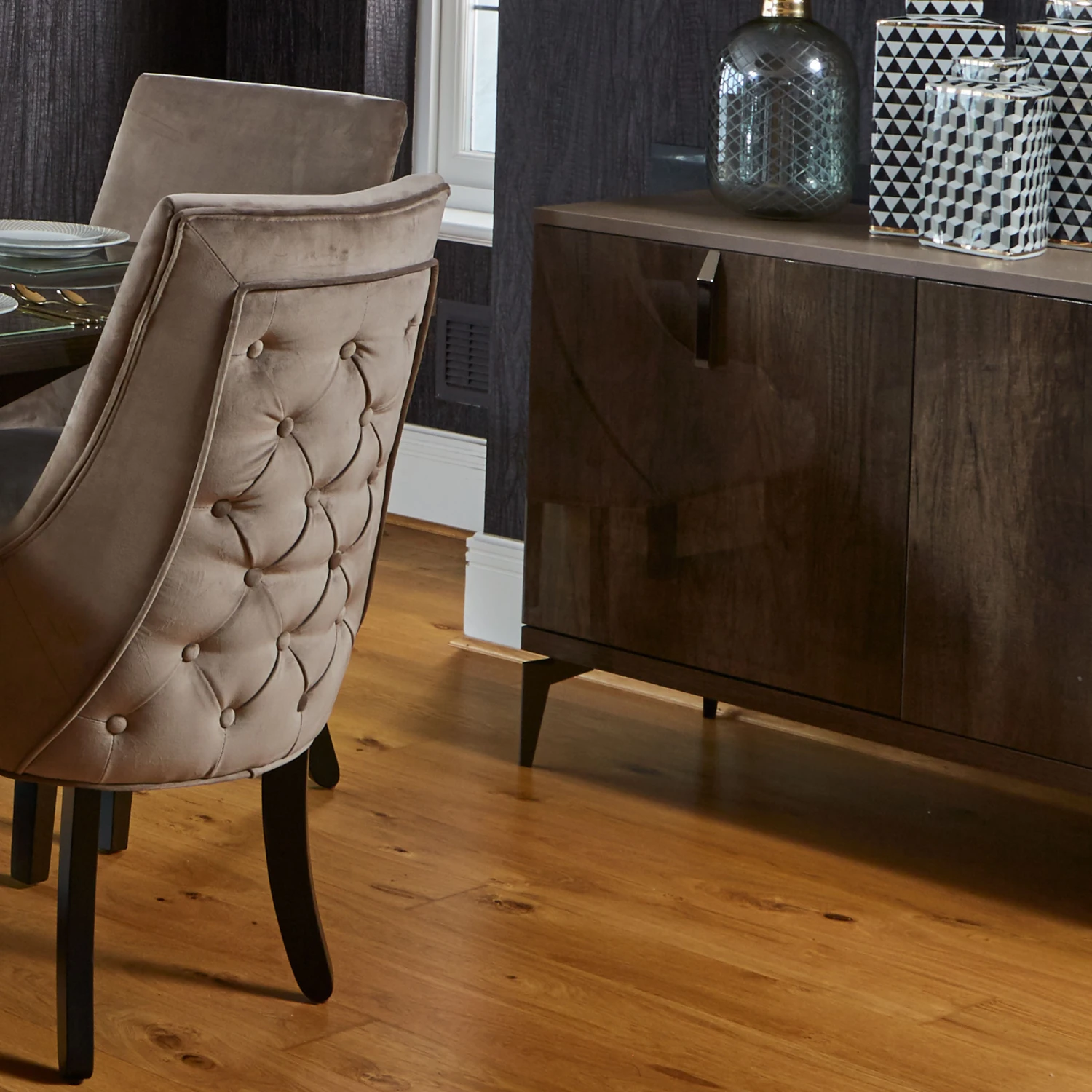 Medina High Gloss 138cm 3 Door Sideboard 4 Medina High Gloss 138cm 3 Door Sideboard - Image 2