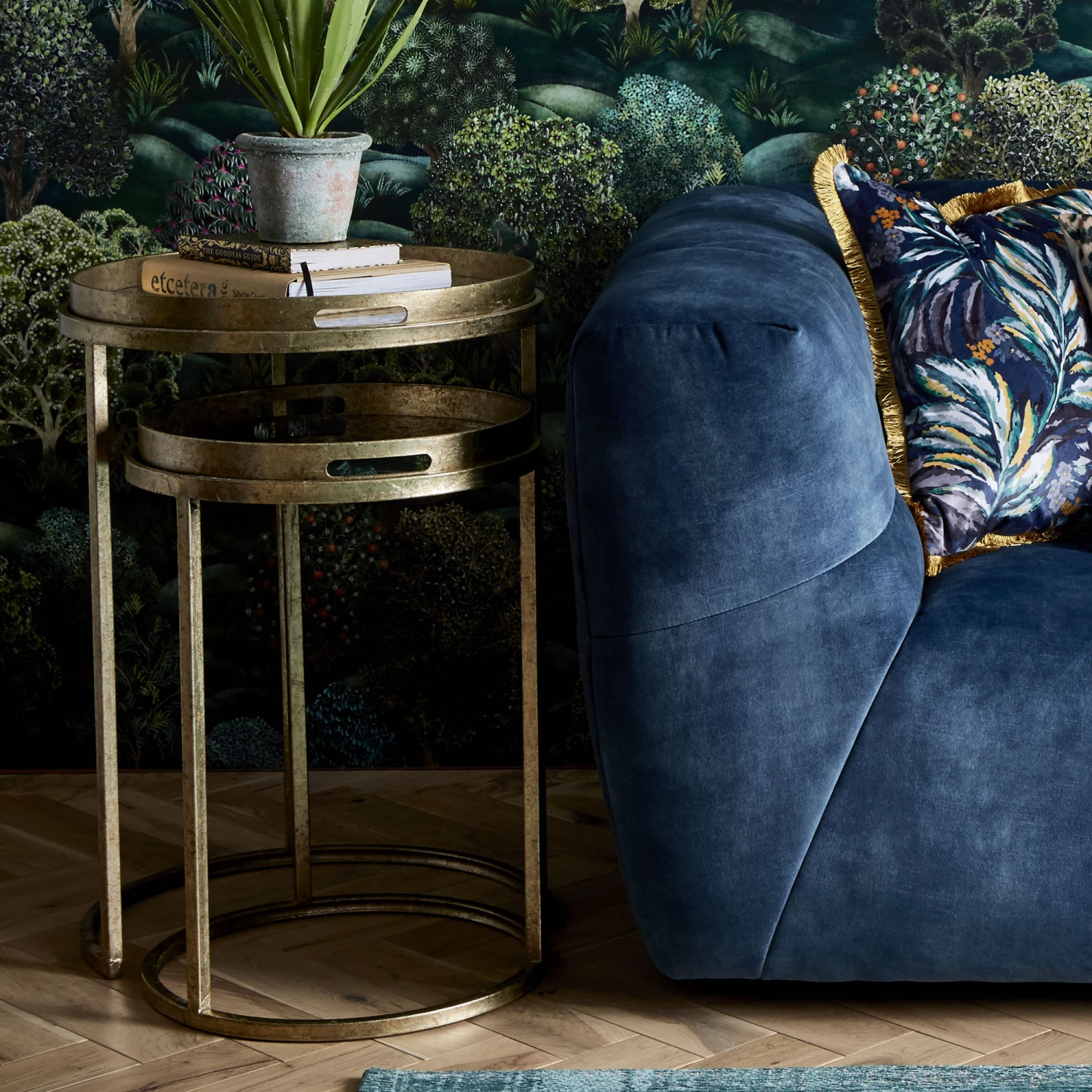 Libra Vienna Antique Gold Nest Of 2 Tables 4 Libra Vienna Antique Gold Nest Of 2 Tables - Image 2