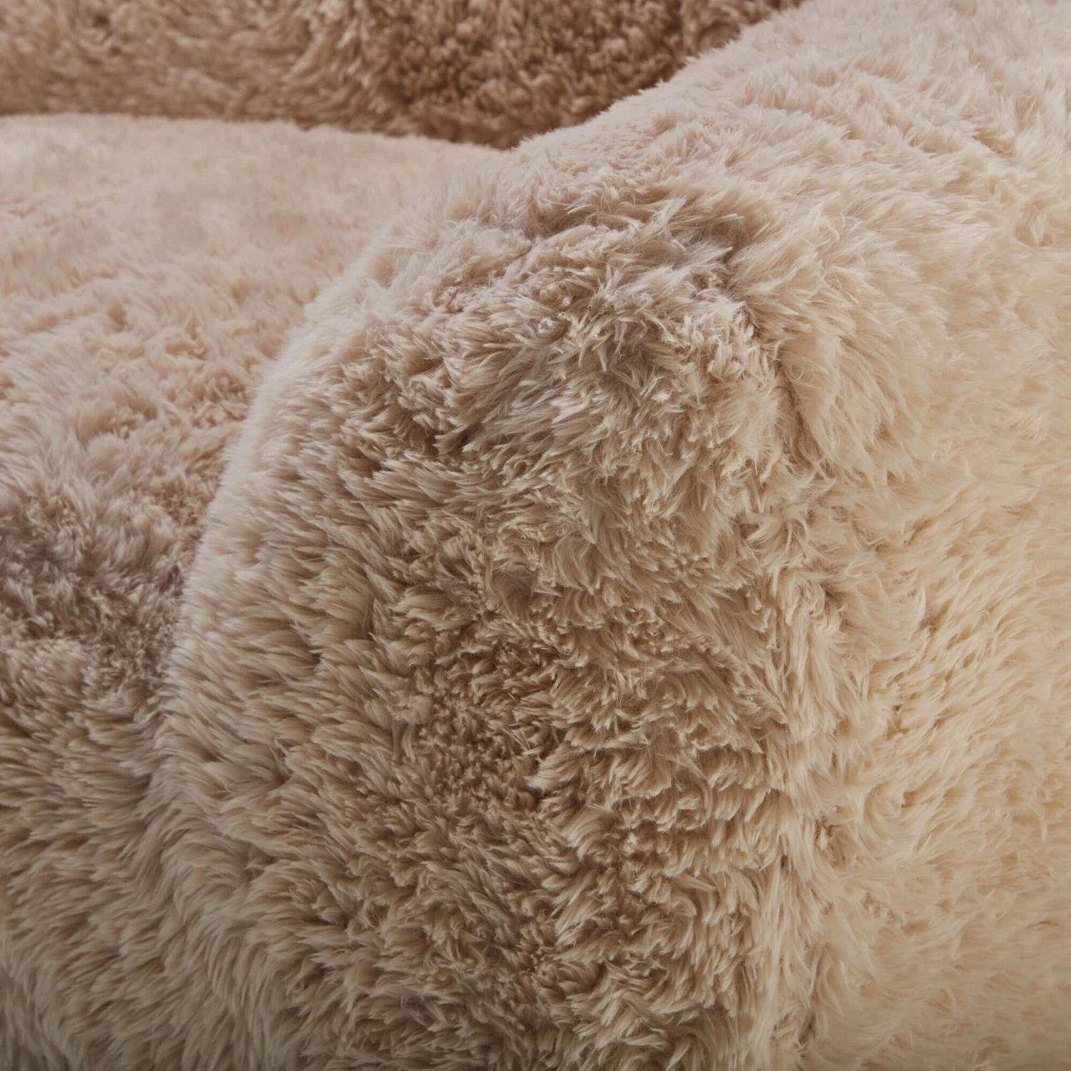 Amelia Sand Beige Faux Sheepskin 3 Seater Sofa 8 Amelia Sand Beige Faux Sheepskin 3 Seater Sofa - Image 6