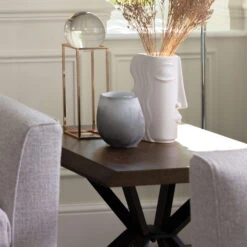 Bronx Square Lamp Table -Housing Units Shop b9270599c73819a25640dc606d368b6e