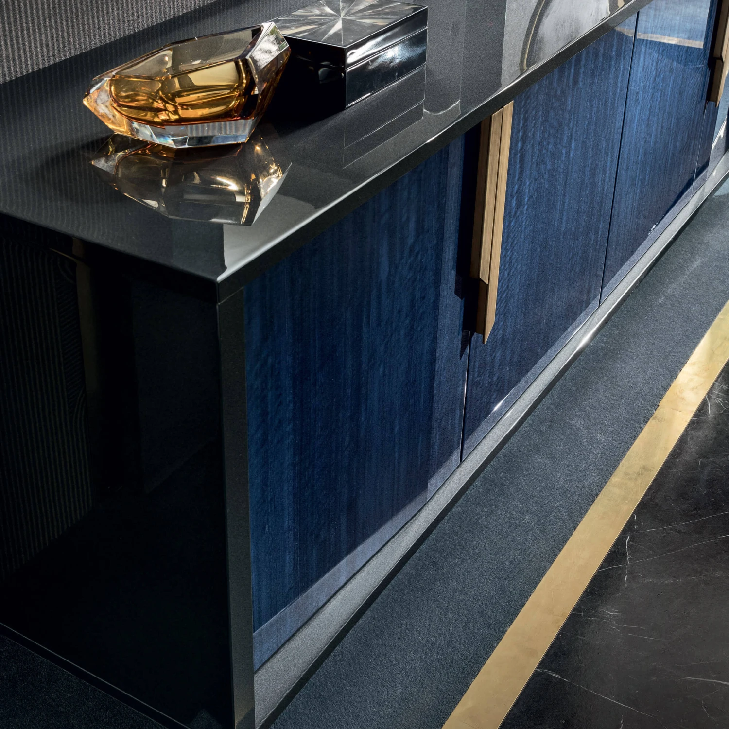 Celeste High Gloss Cobalt Blue 210cm 4 Door Sideboard 5 Celeste High Gloss Cobalt Blue 210cm 4 Door Sideboard - Image 3