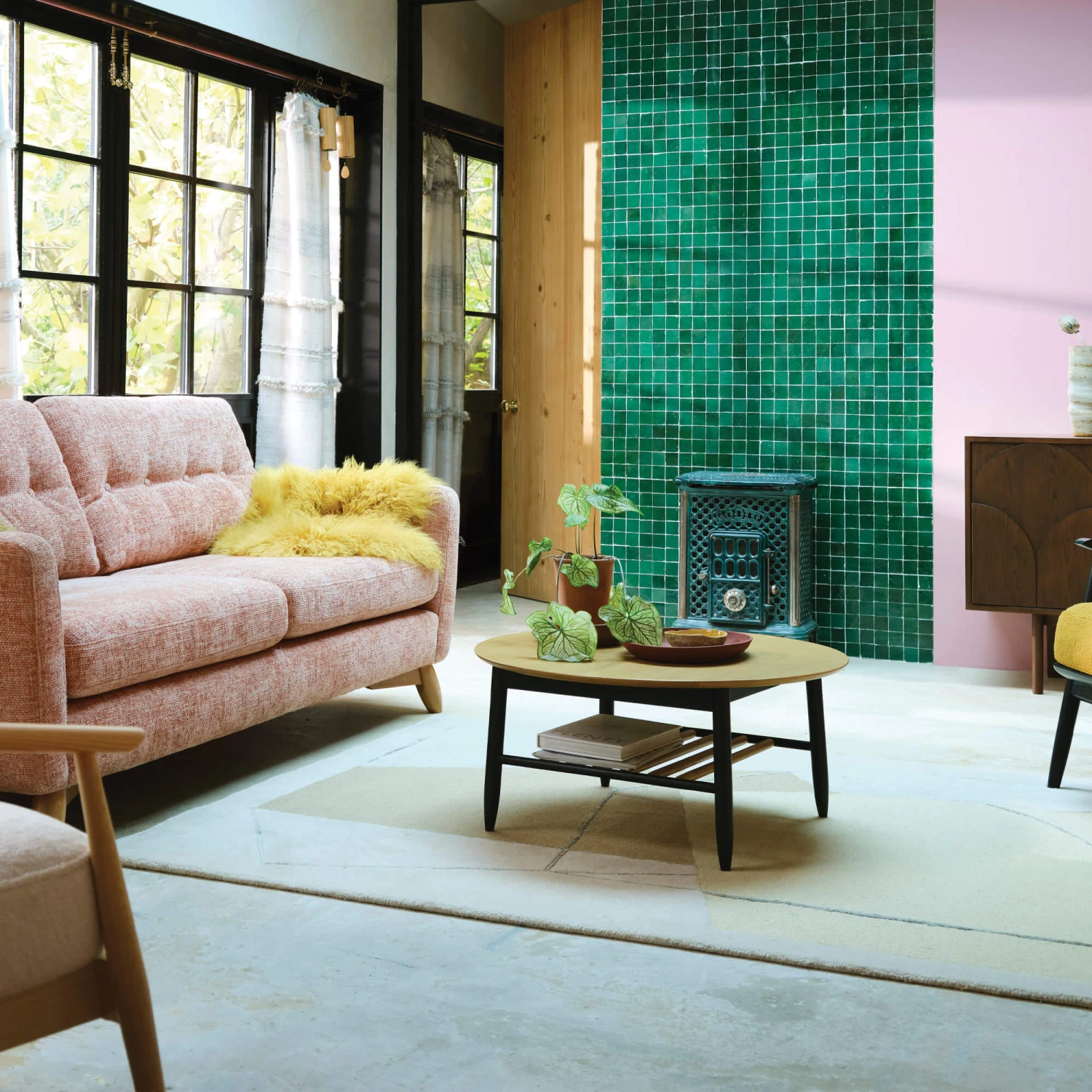 Ercol Monza Round Black Oak Coffee Table 4 Ercol Monza Round Black Oak Coffee Table - Image 2